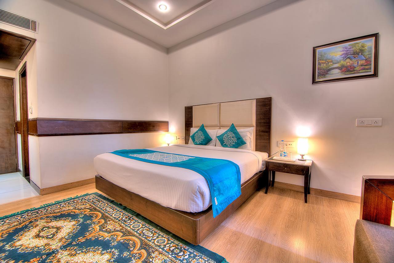 Vivo Hotels Jalandhar Exterior foto