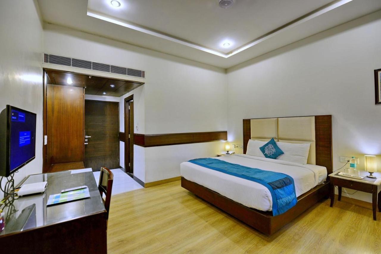 Vivo Hotels Jalandhar Exterior foto